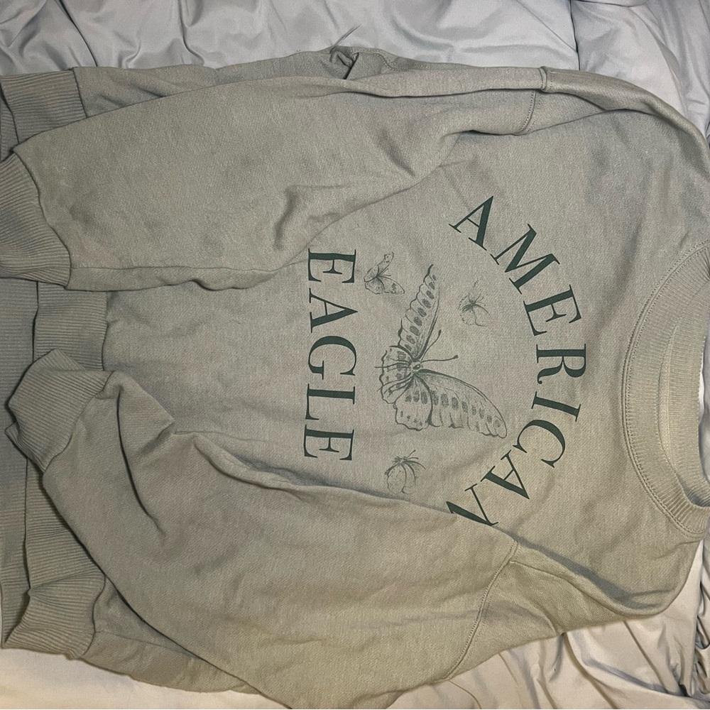 American Eagle Sweatshirt